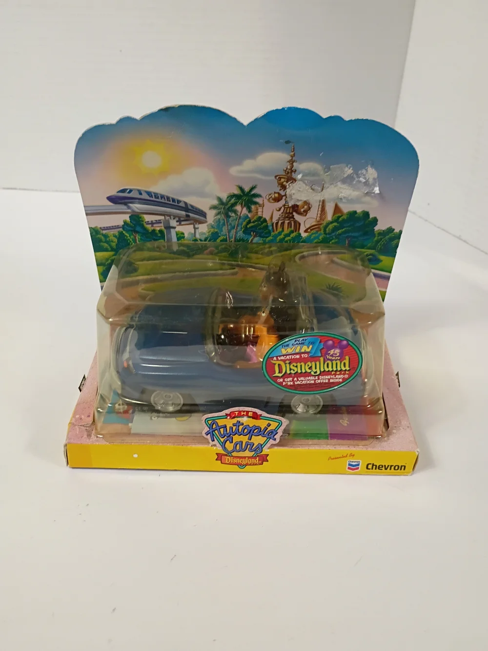 The Chevron Cars Autopia Cars Disneyland Retired - Stickers & Postcard 2000